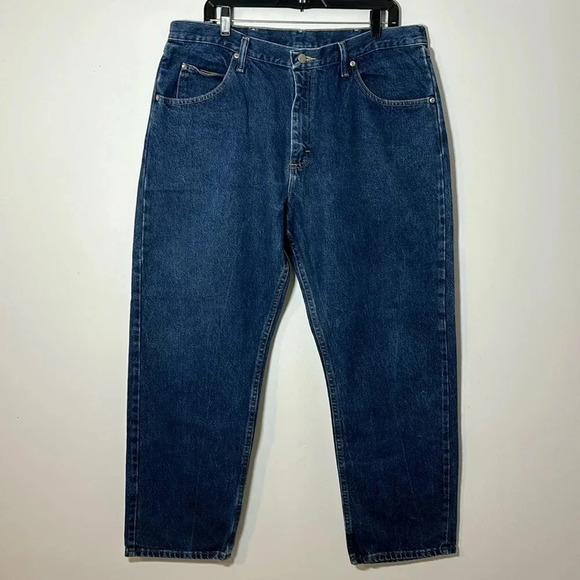 Wrangler Relaxed Fit Denim Jean Mens Size 38 x 29 Medium Dark Wash Straight - Picture 1 of 7